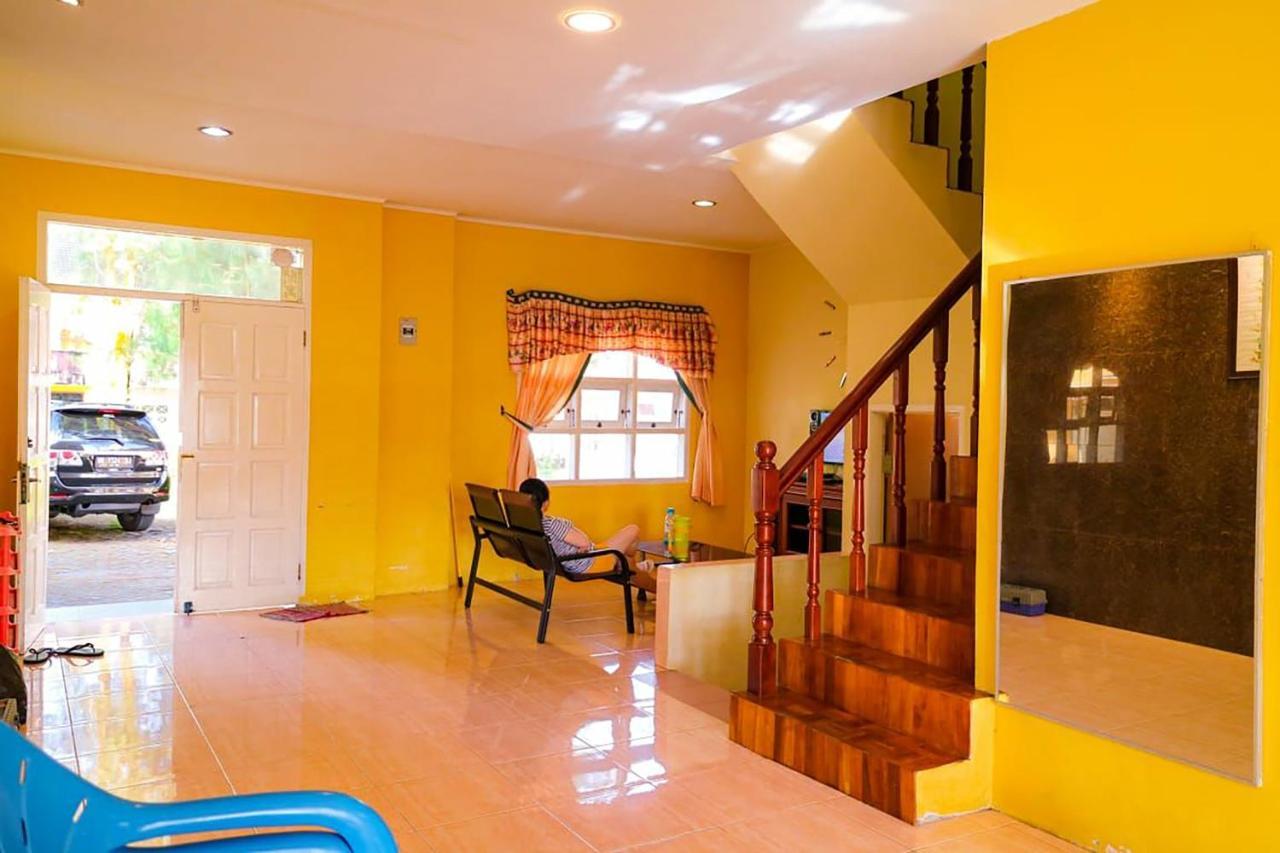 Villa Bukit Indah Brastagi / Berastagi Buitenkant foto